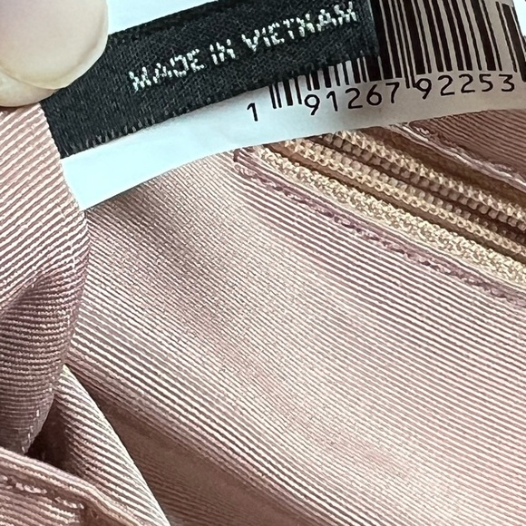 Marc Jacobs The Commuter Tote Pink Leather Tote Bag - Picture 8 of 8